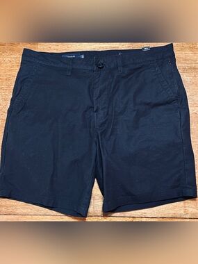 Roark Layover Traveler Short Men's Black Waist 36
